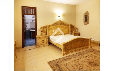 600 Square Yards Plot Available For Rent